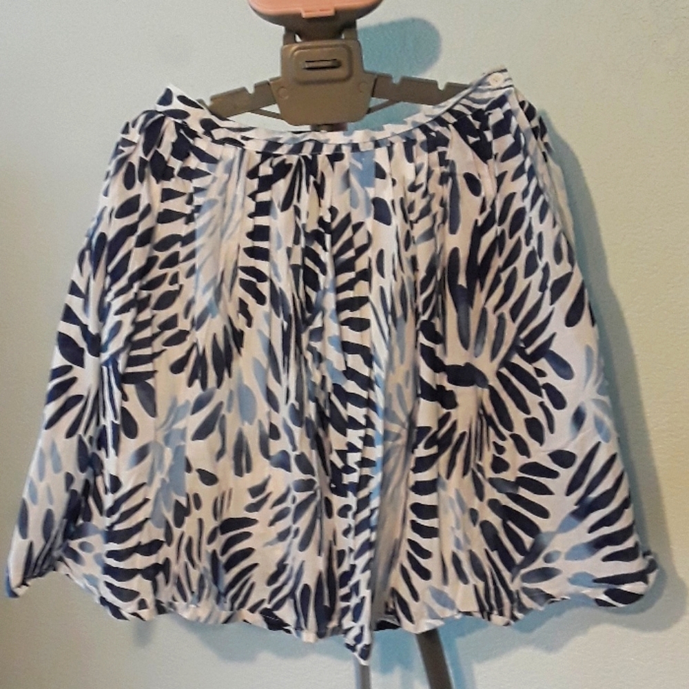 White and blue skirt Sz 12 Last price!